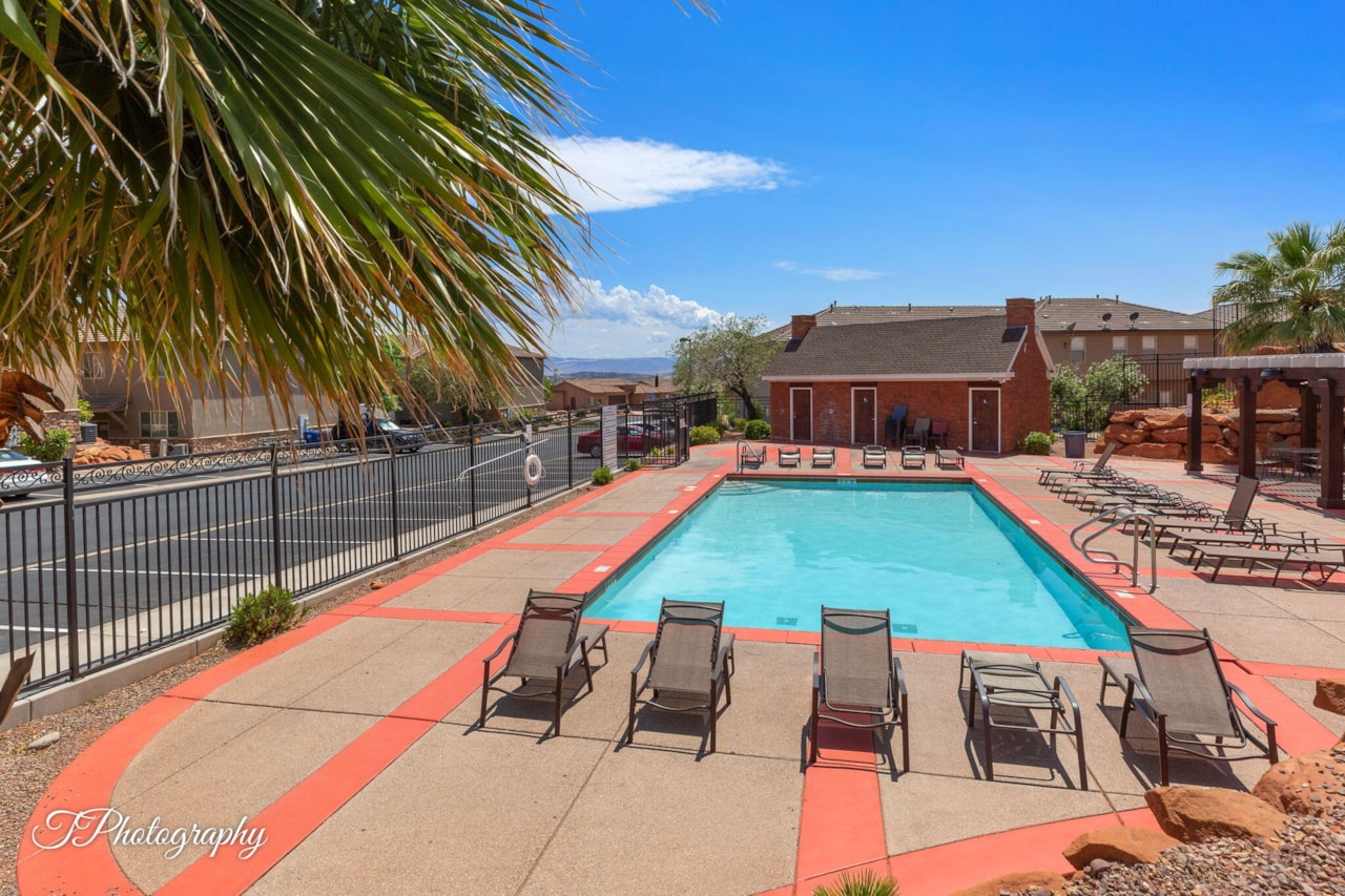 533 N Creek Ridge CIR Washington, UT 84780 home for sale, MLS#25-261722 - Erika Rogers Photo 27