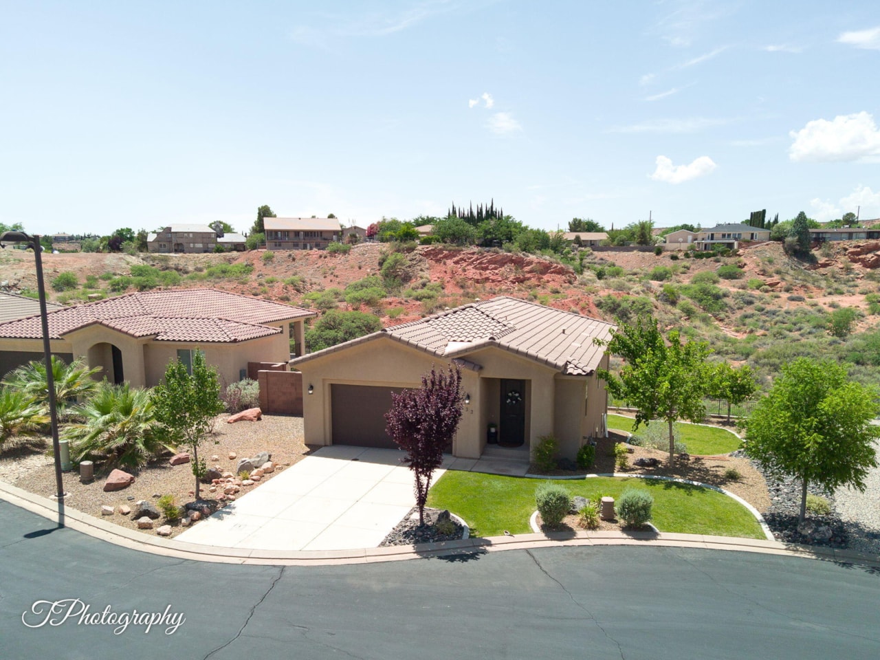 533 N Creek Ridge CIR Washington, UT 84780 home for sale, MLS#25-261722 - Erika Rogers