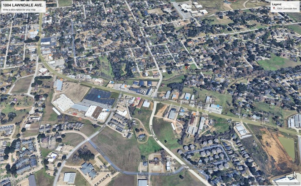 1004 Lawndale Avenue Brenham, TX 77833 | MLS 87994545