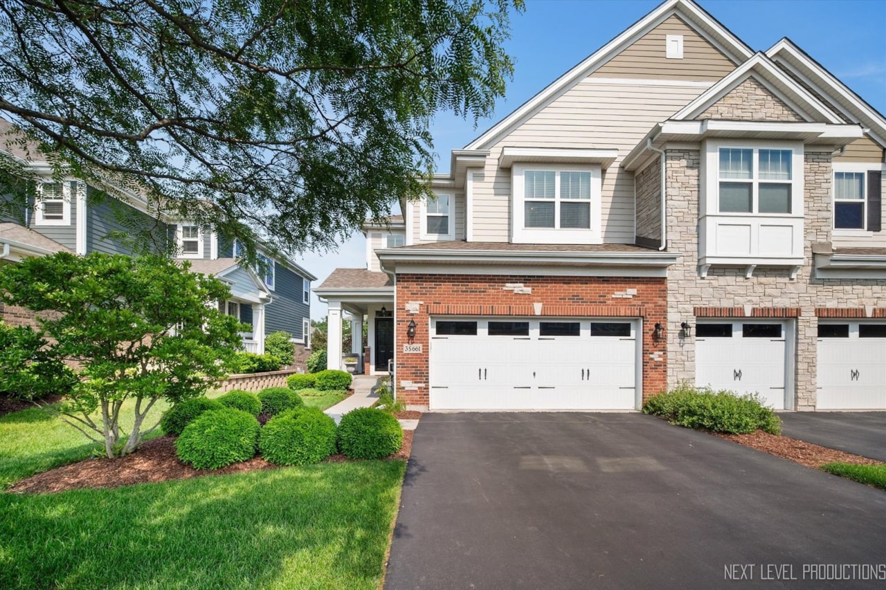 3S661 Breme Drive W Warrenville, IL 60555 | MLS 12391518