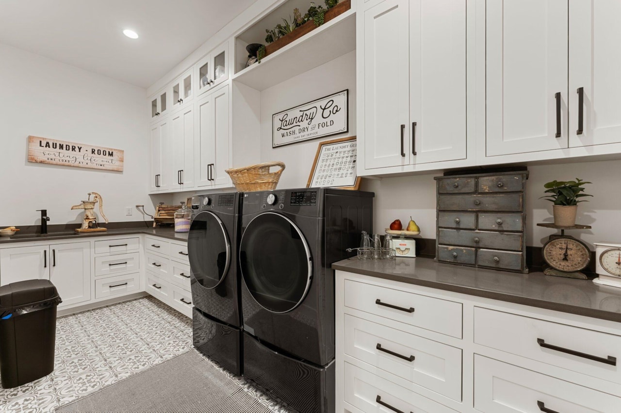 5120 Silver Cloud DR St George, UT 84770 home for sale, MLS#25-262219 - Erika Rogers Photo 31