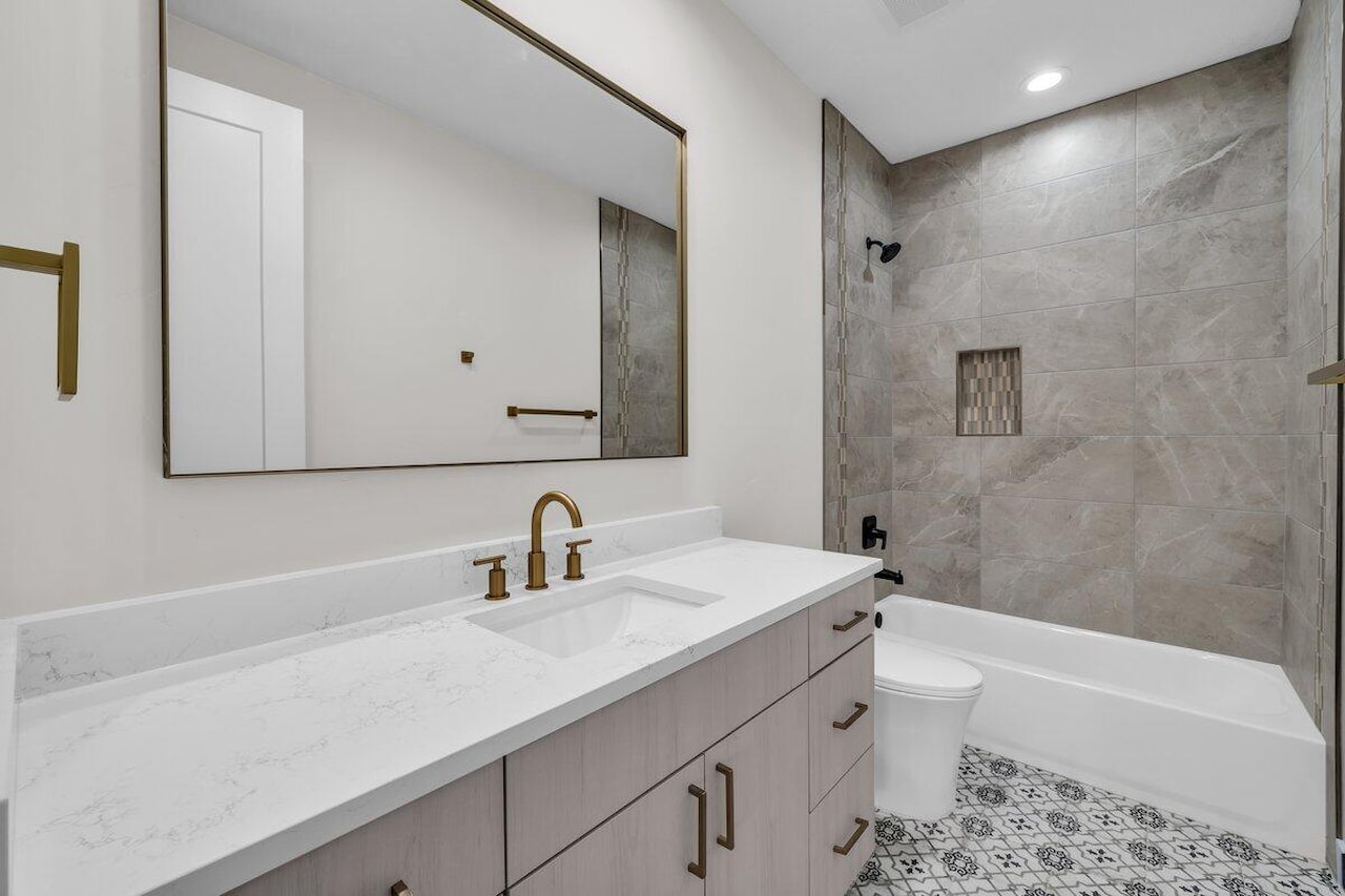 21 W Elinor LN Washington, UT 84780 home for sale, MLS#25-262394 - Erika Rogers Photo 39