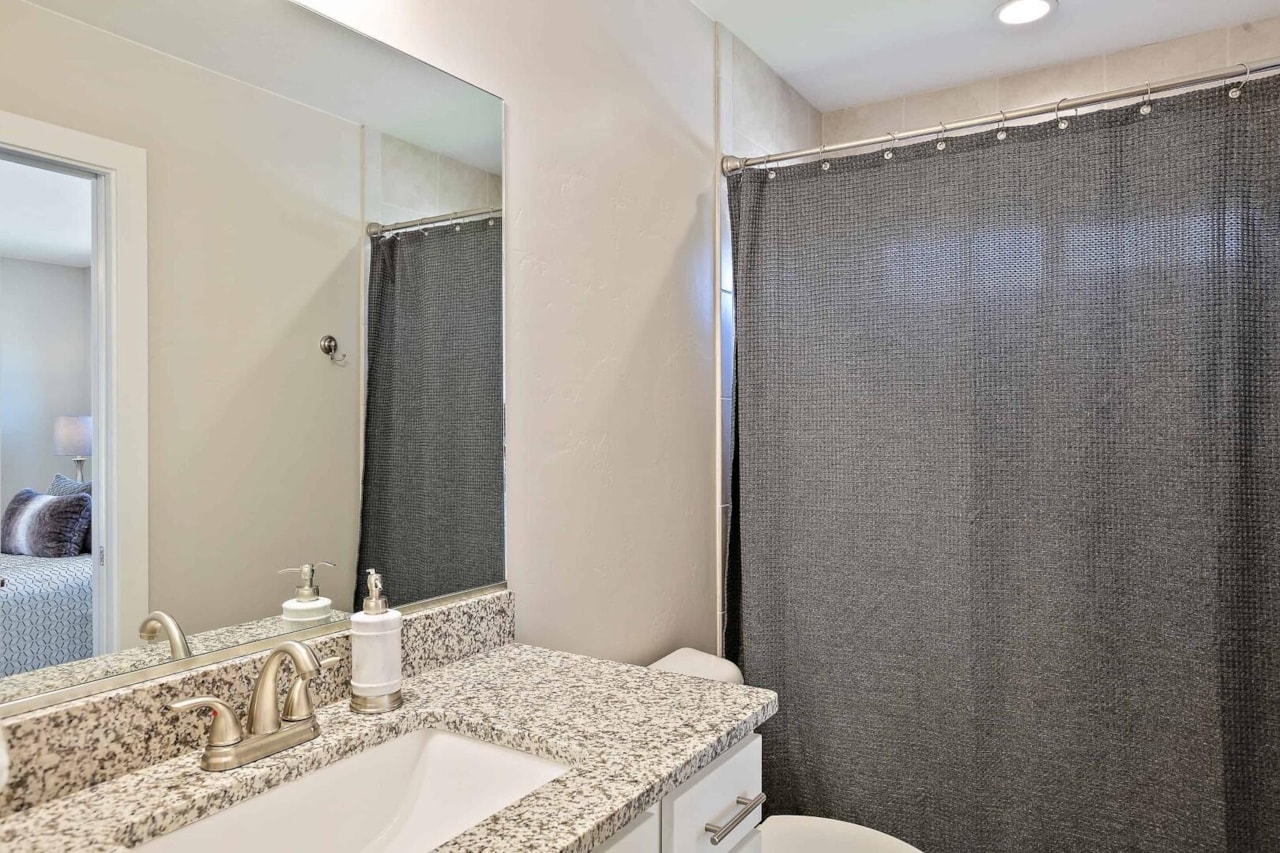 4872 Winged Foot DR St George, UT 84770 home for sale, MLS#25-261825 - Erika Rogers Photo 10