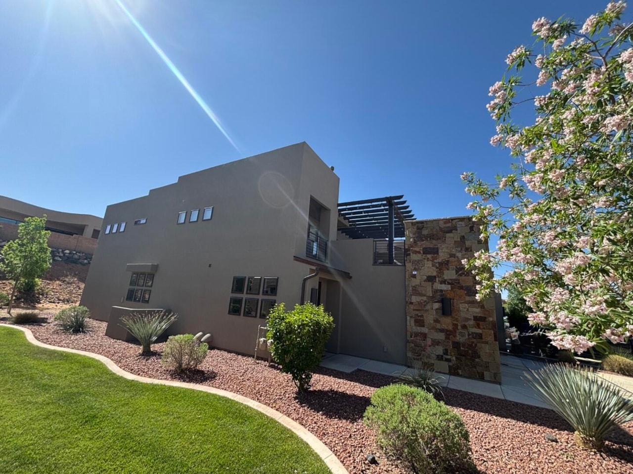 4872 Winged Foot DR St George, UT 84770 home for sale, MLS#25-261825 - Erika Rogers Photo 37