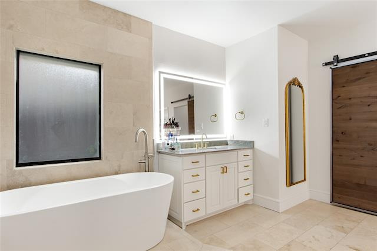 Greysq.com | Premier Real Estate Brokerage for Exceptional Properties Photo 17