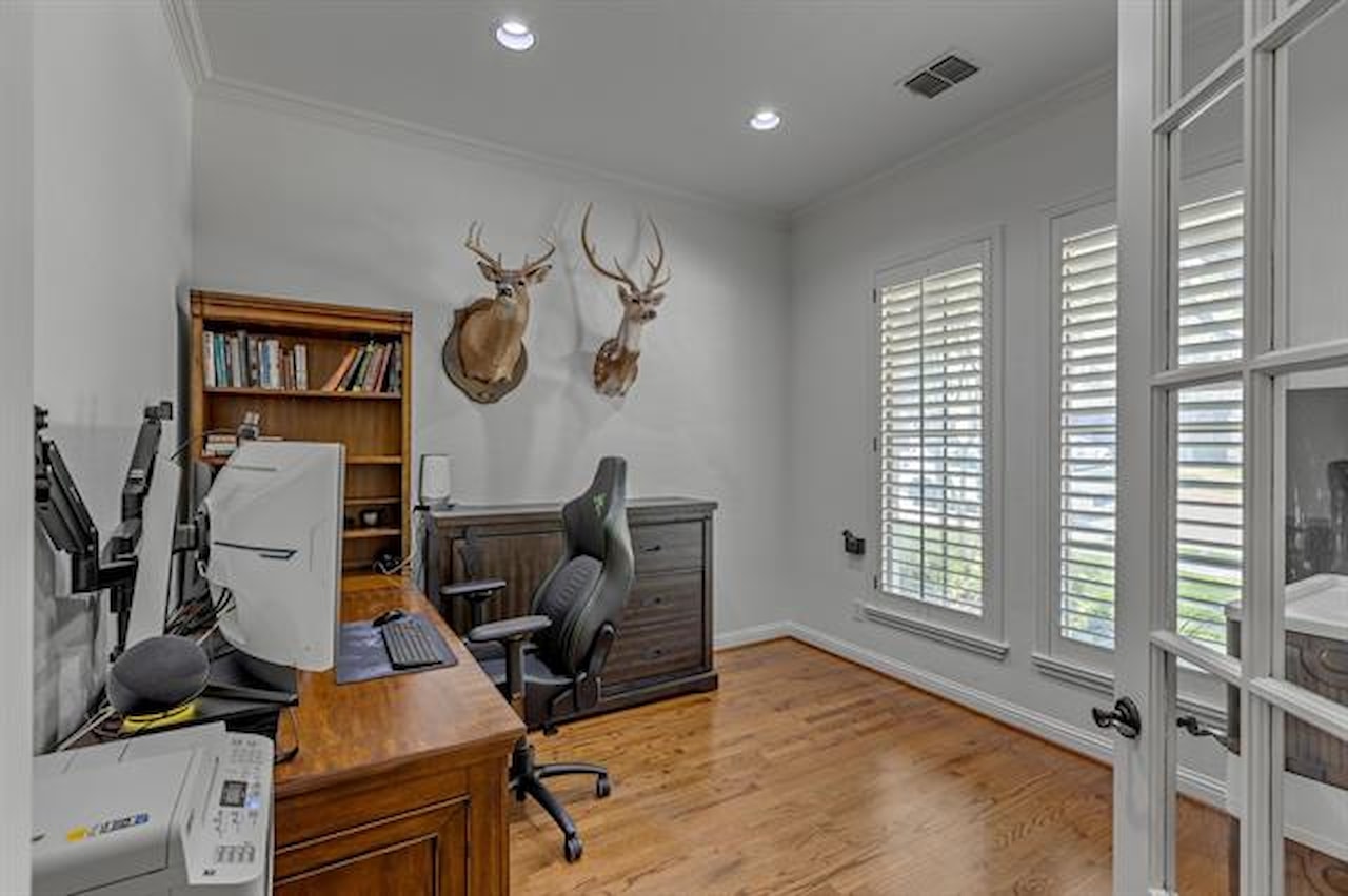 Greysq.com | Premier Real Estate Brokerage for Exceptional Properties Photo 7