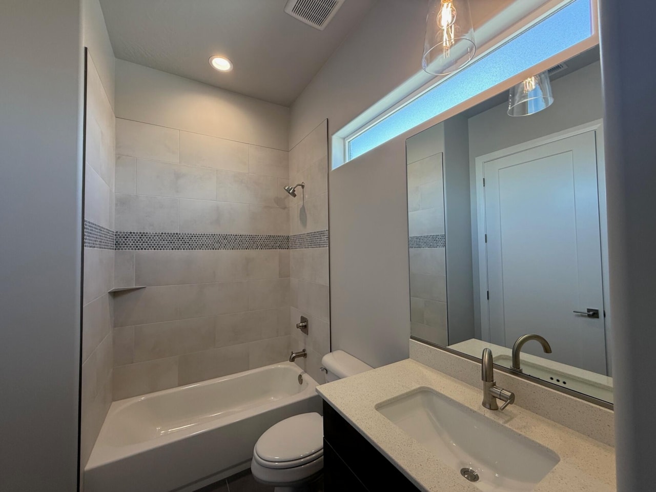 490 S Appian Way St George, UT 84770 home for sale, MLS#25-259974 - Erika Rogers Photo 15