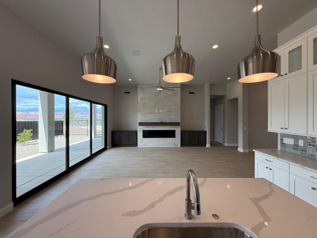 490 S Appian Way St George, UT 84770 home for sale, MLS#25-259974 - Erika Rogers Photo 20