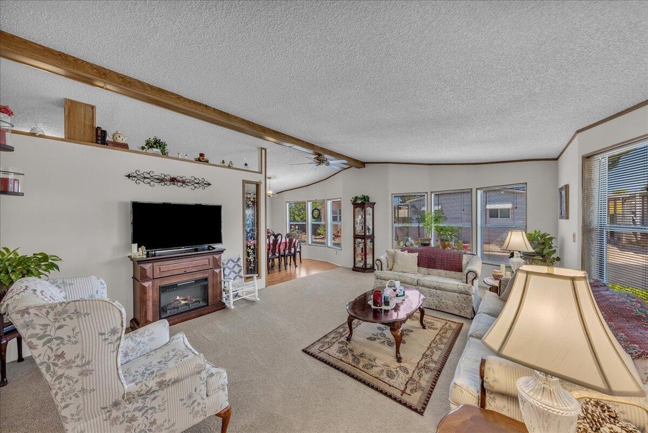 1360 N Dixie Downs RD #5 St George, UT 84770 home for sale, MLS#25-262530 - Erika Rogers Photo 3