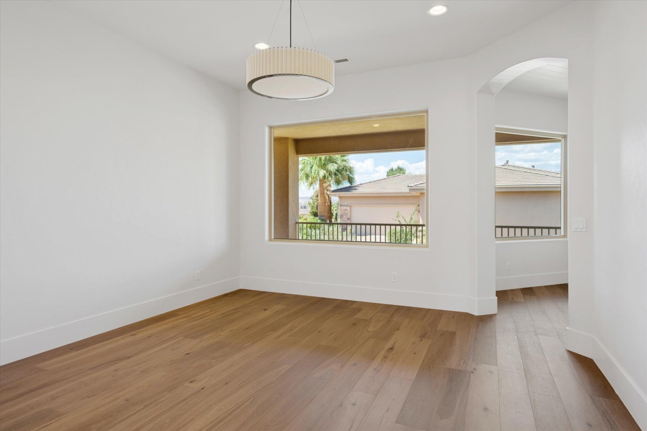 2473 E Cobalt St George, UT 84790 home for sale, MLS#23-247115 - Erika Rogers Photo 20