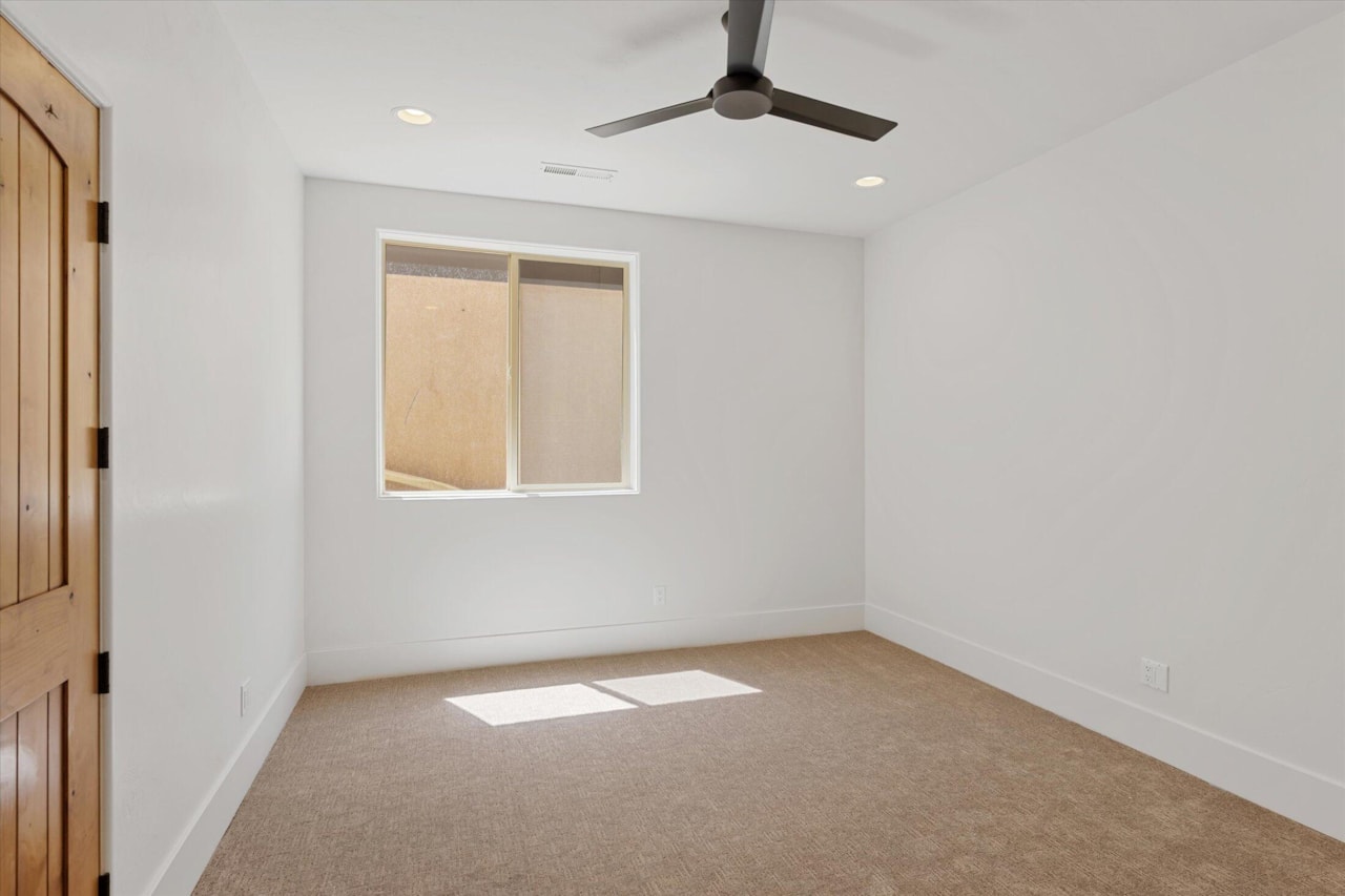 2473 E Cobalt St George, UT 84790 home for sale, MLS#23-247115 - Erika Rogers Photo 34