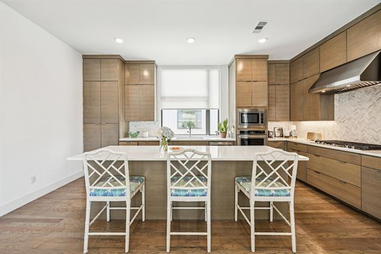 Greysq.com | Premier Real Estate Brokerage for Exceptional Properties Photo 6