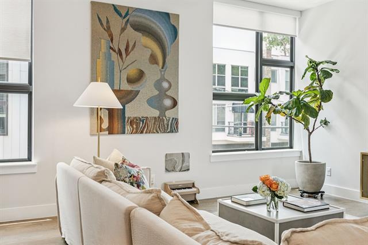 Greysq.com | Premier Real Estate Brokerage for Exceptional Properties Photo 12