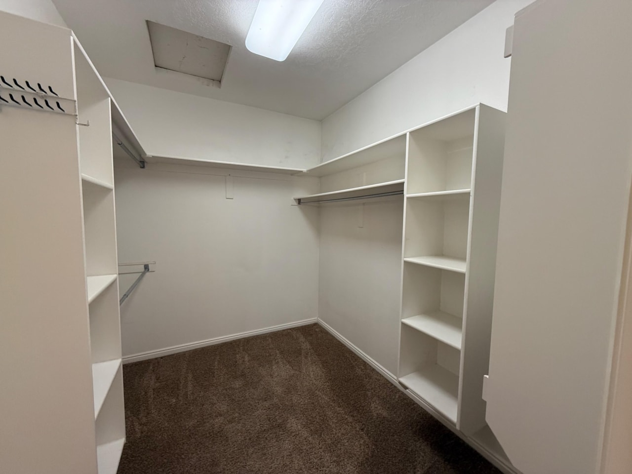 3375 E 2170  S St George, UT 84790 home for sale, MLS#25-262821 - Erika Rogers Photo 12