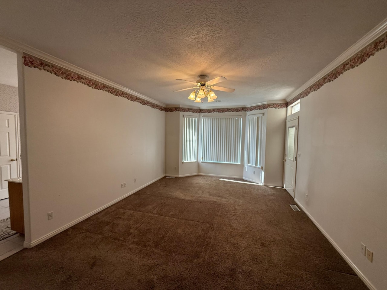 3375 E 2170  S St George, UT 84790 home for sale, MLS#25-262821 - Erika Rogers Photo 17