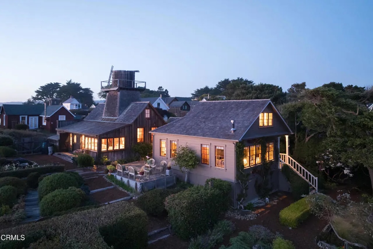 45320 Ukiah Street Mendocino, CA 95460 | MLS C1-11058