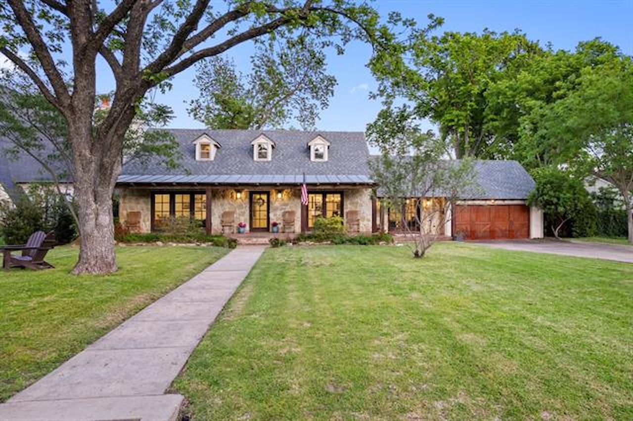 Greysq.com | Premier Real Estate Brokerage for Exceptional Properties
