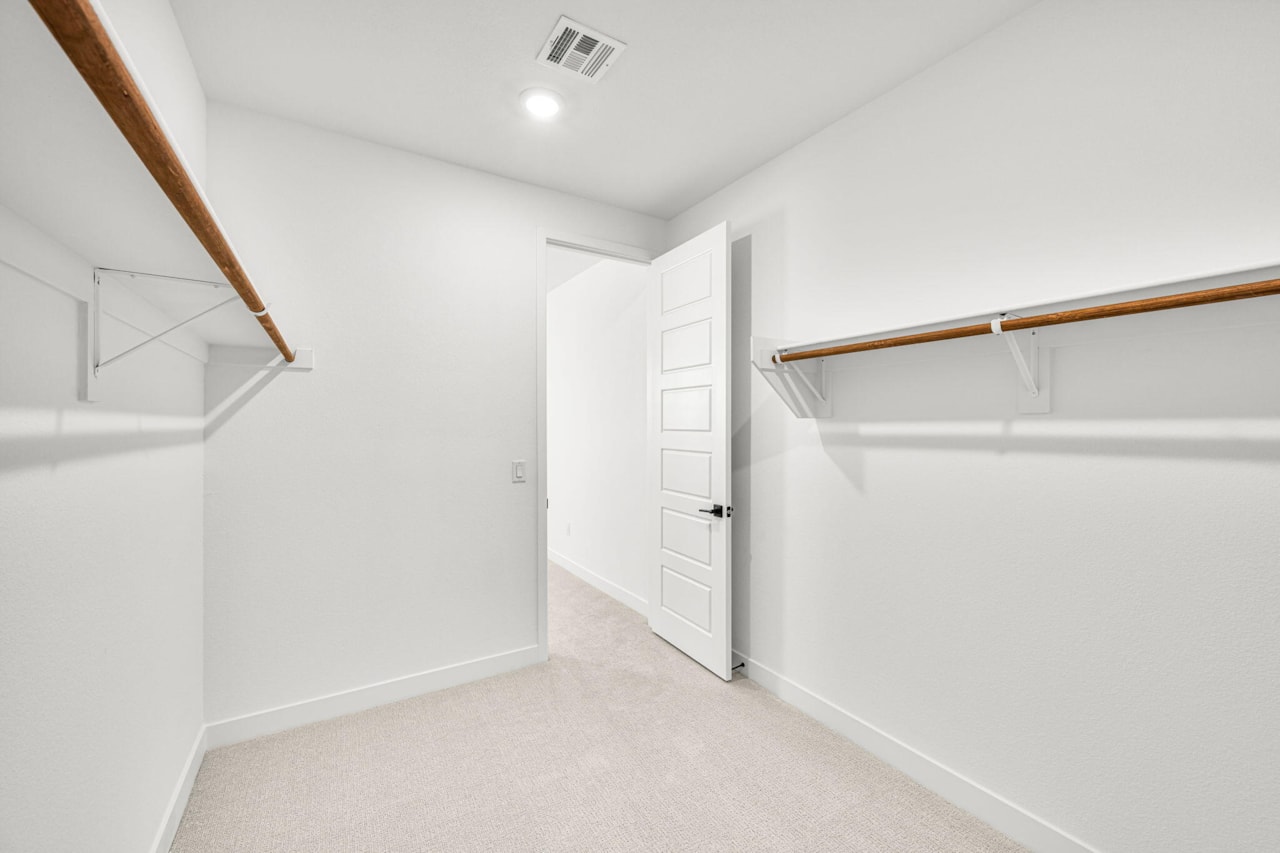 546 S Cecita Way St George, UT 84770 home for sale, MLS#25-260853 - Erika Rogers Photo 12