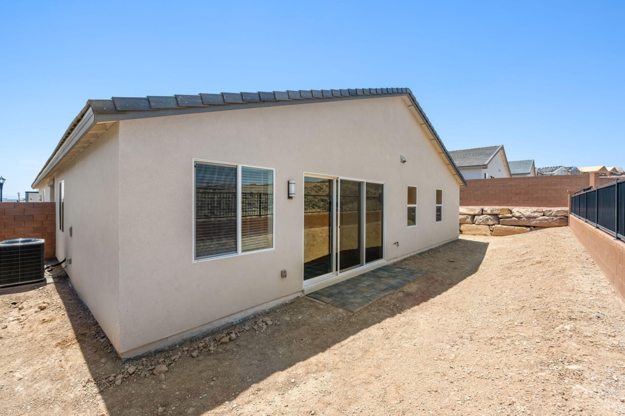 546 S Cecita Way St George, UT 84770 home for sale, MLS#25-260853 - Erika Rogers Photo 32