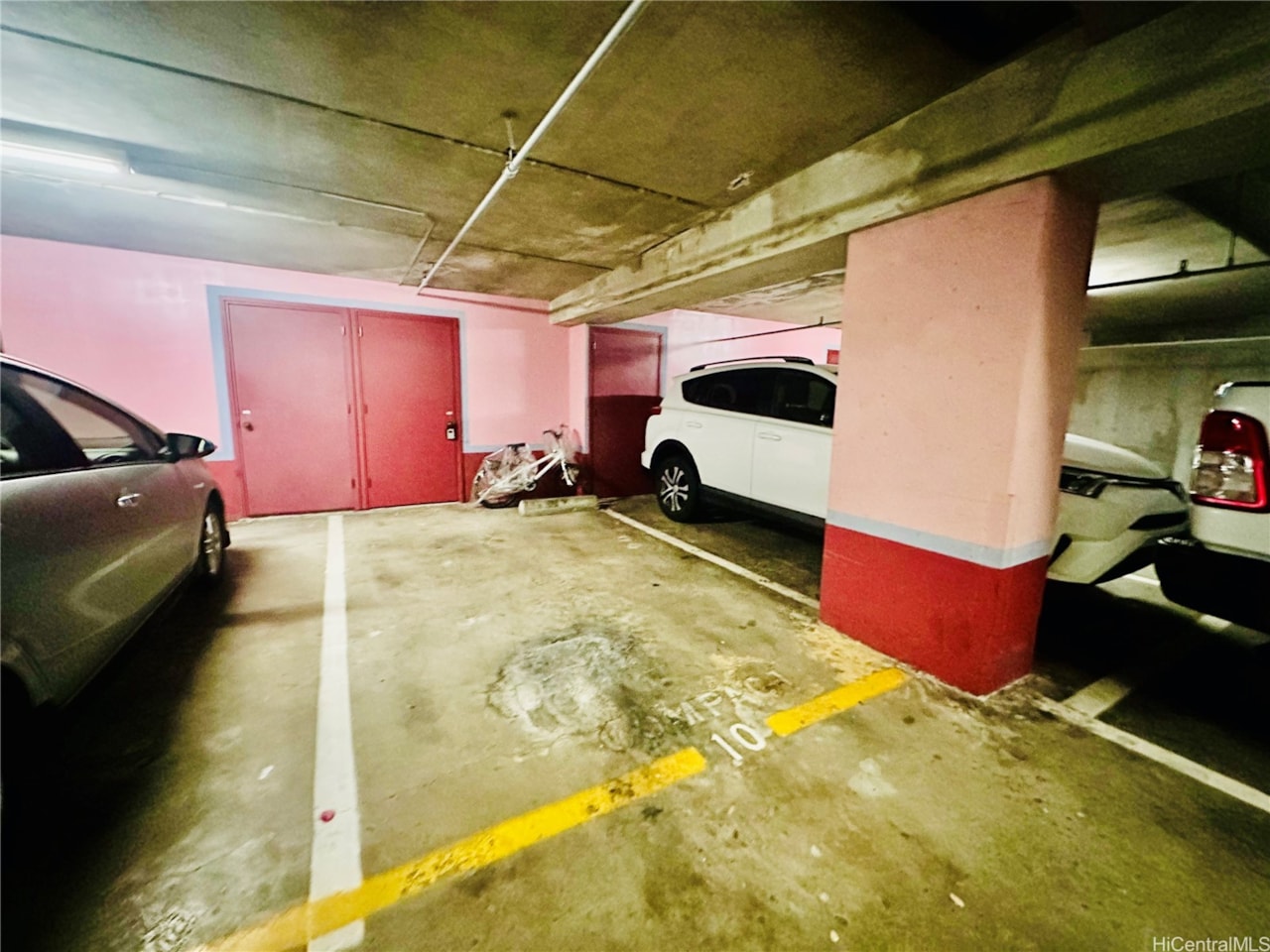 西海岸2 1525 W 105th St, Los Angeles, CA 90047 | For Sale