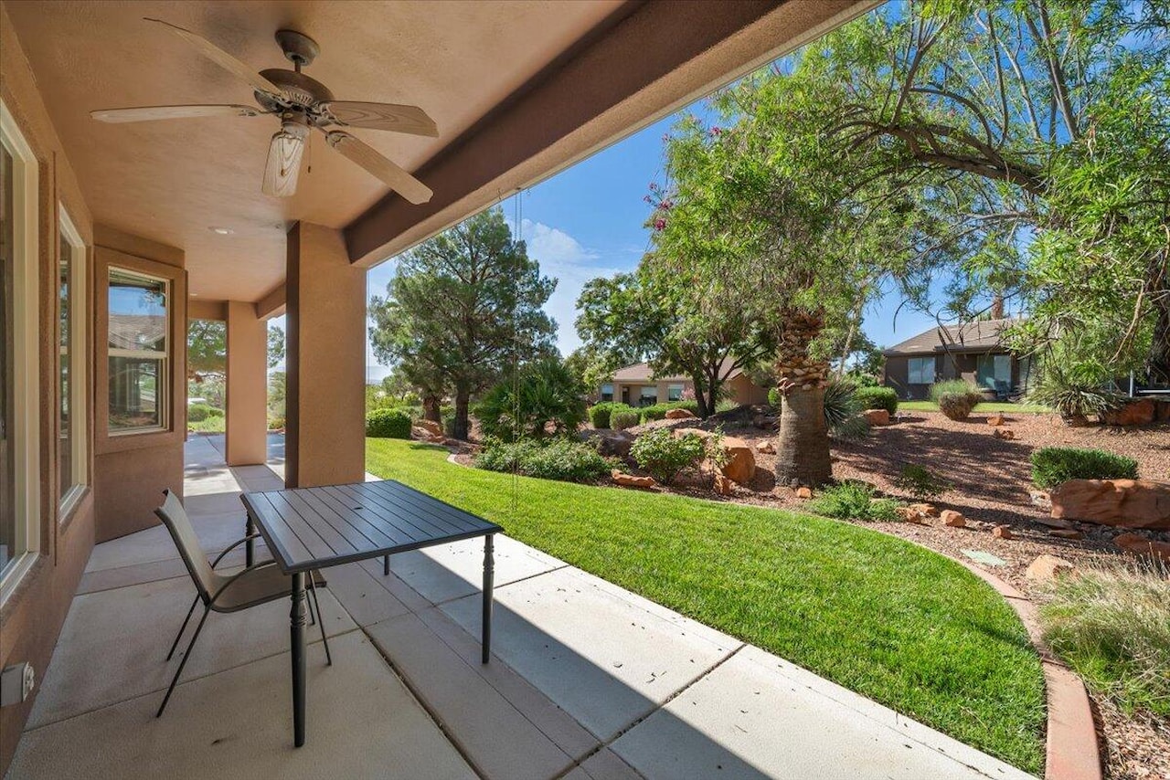 1319 W Red Butte DR Washington, UT 84780 home for sale, MLS#25-262937 - Erika Rogers Photo 25