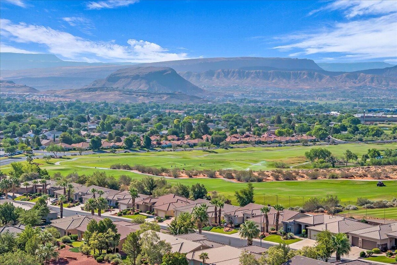 1319 W Red Butte DR Washington, UT 84780 home for sale, MLS#25-262937 - Erika Rogers Photo 30