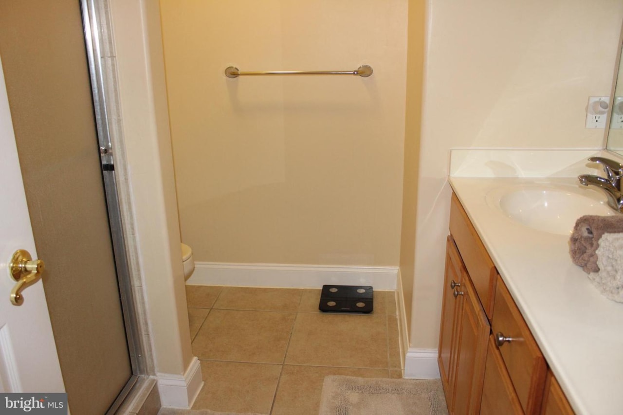 4100 Real Estate for Sale - 18 41st St #304 in Ocean City Photo 23