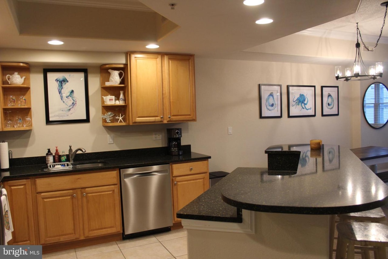 4100 Real Estate for Sale - 18 41st St #304 in Ocean City Photo 19