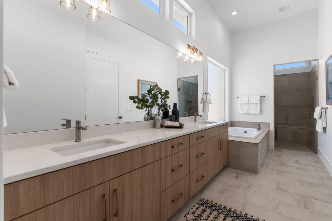 1526 S Shale DR St George, UT 84790 home for sale, MLS#25-261233 - Erika Rogers Photo 19