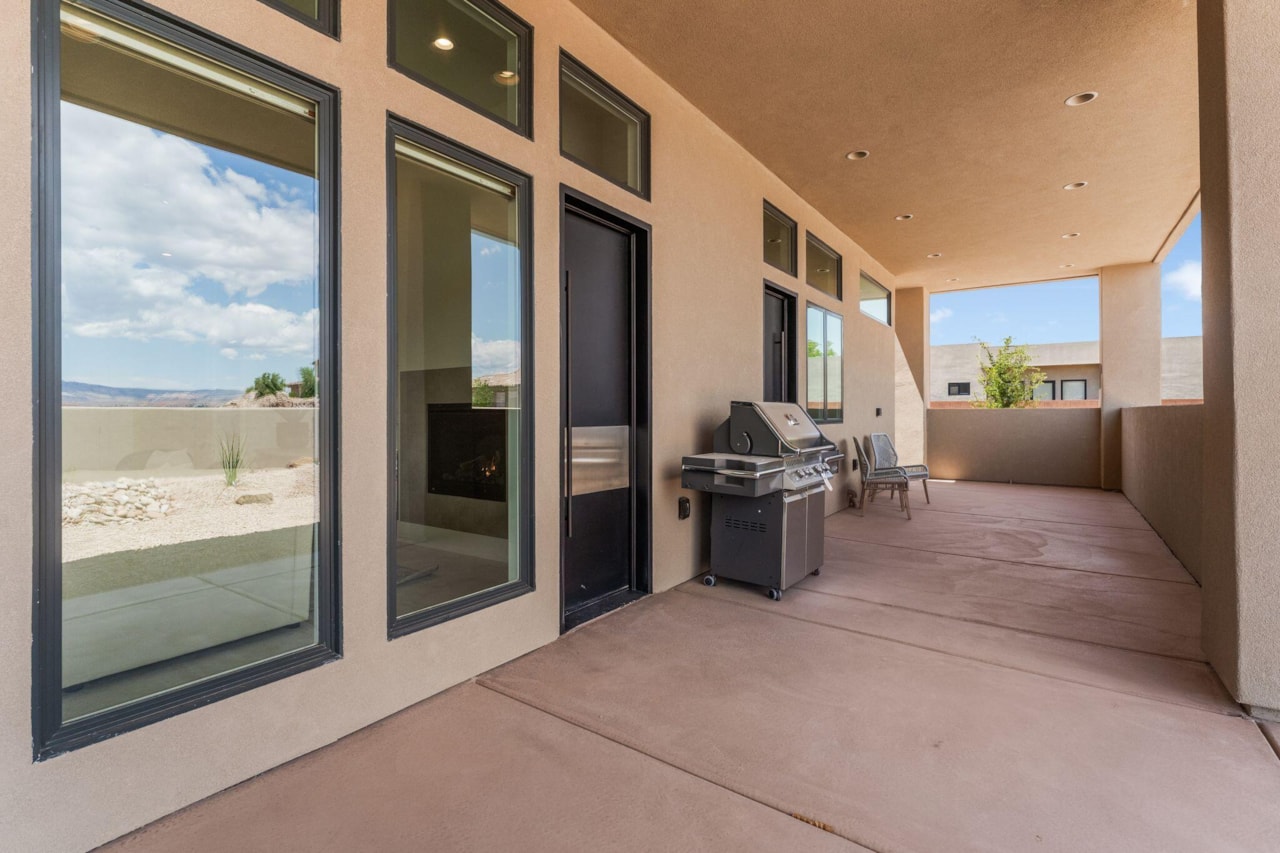 1526 S Shale DR St George, UT 84790 home for sale, MLS#25-261233 - Erika Rogers Photo 27