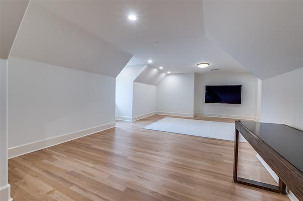 Greysq.com | Premier Real Estate Brokerage for Exceptional Properties Photo 32
