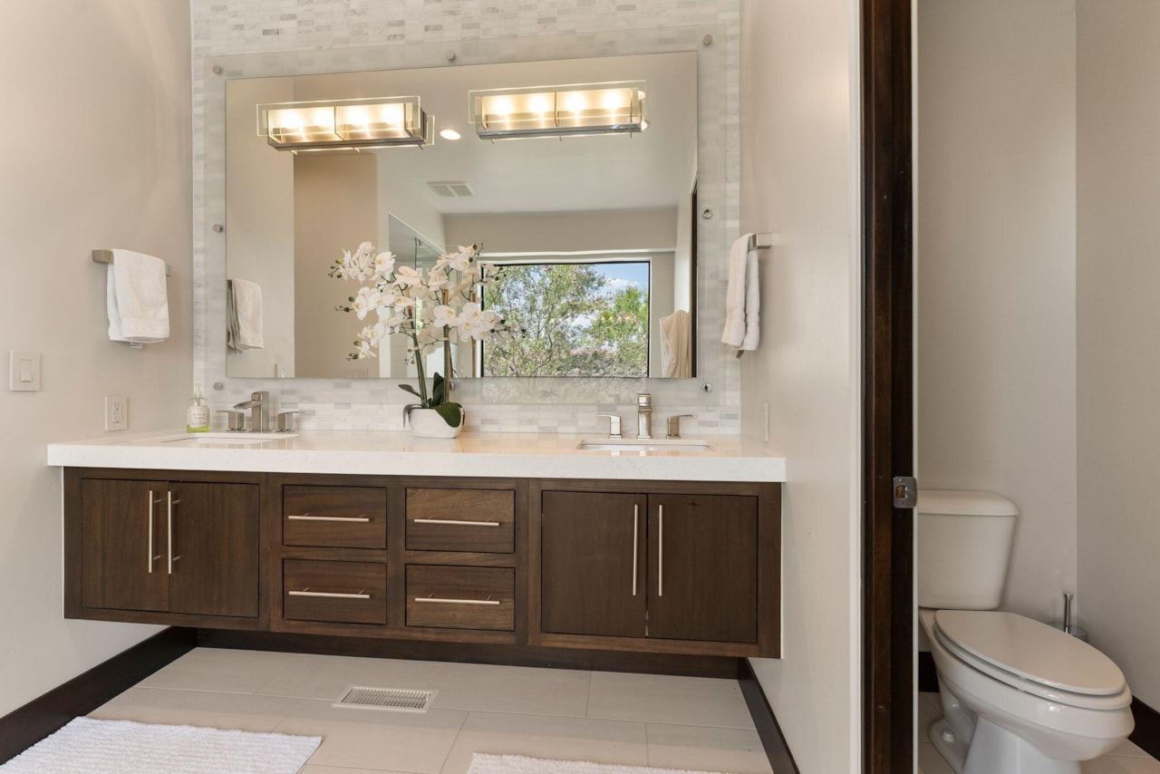 2378 N Tacheene DR St George, UT 84770 home for sale, MLS#25-263018 - Erika Rogers Photo 43