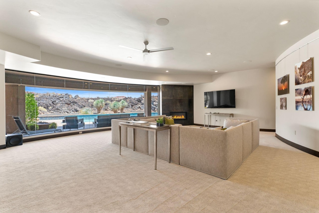 2378 N Tacheene DR St George, UT 84770 home for sale, MLS#25-263018 - Erika Rogers Photo 59