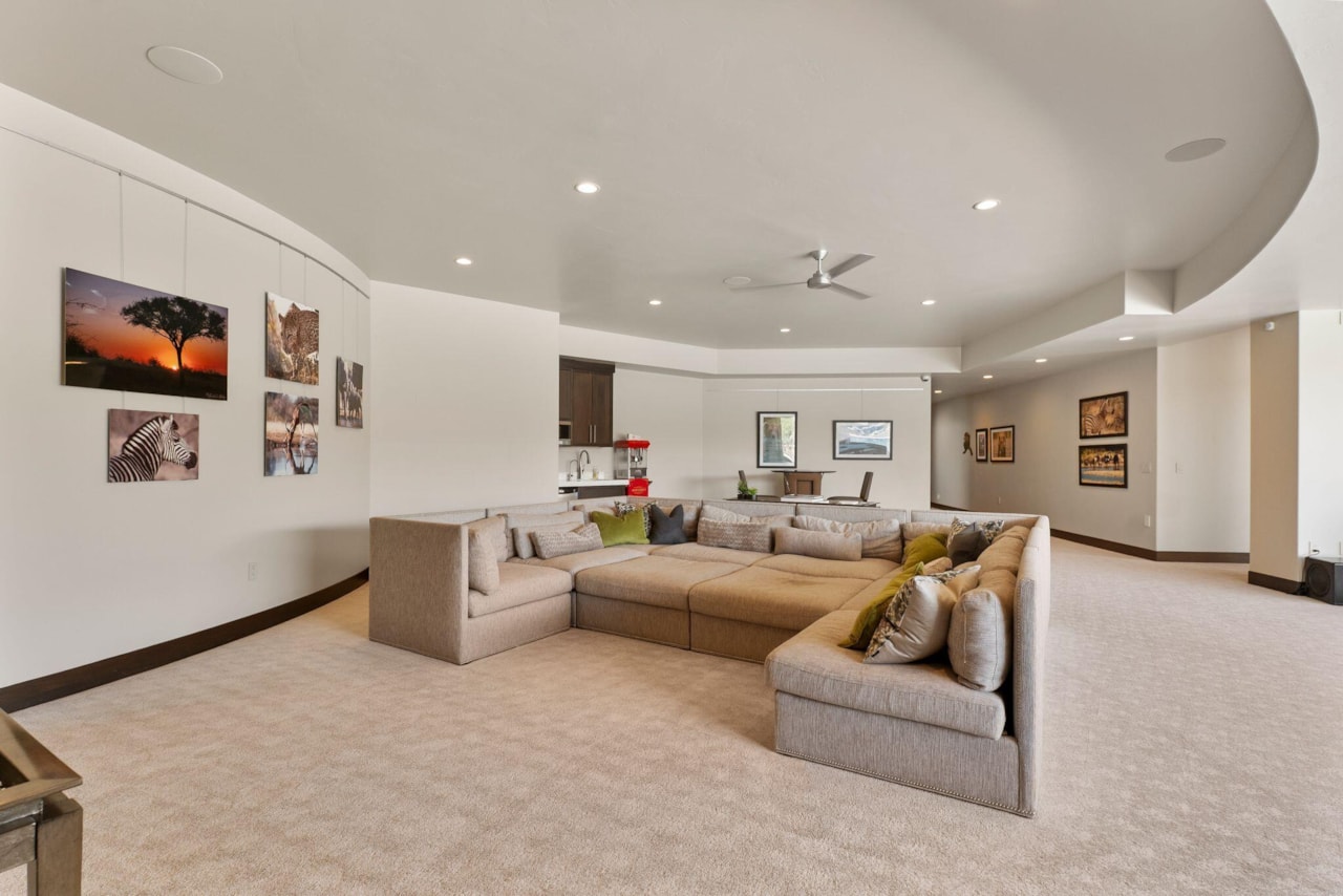 2378 N Tacheene DR St George, UT 84770 home for sale, MLS#25-263018 - Erika Rogers Photo 61