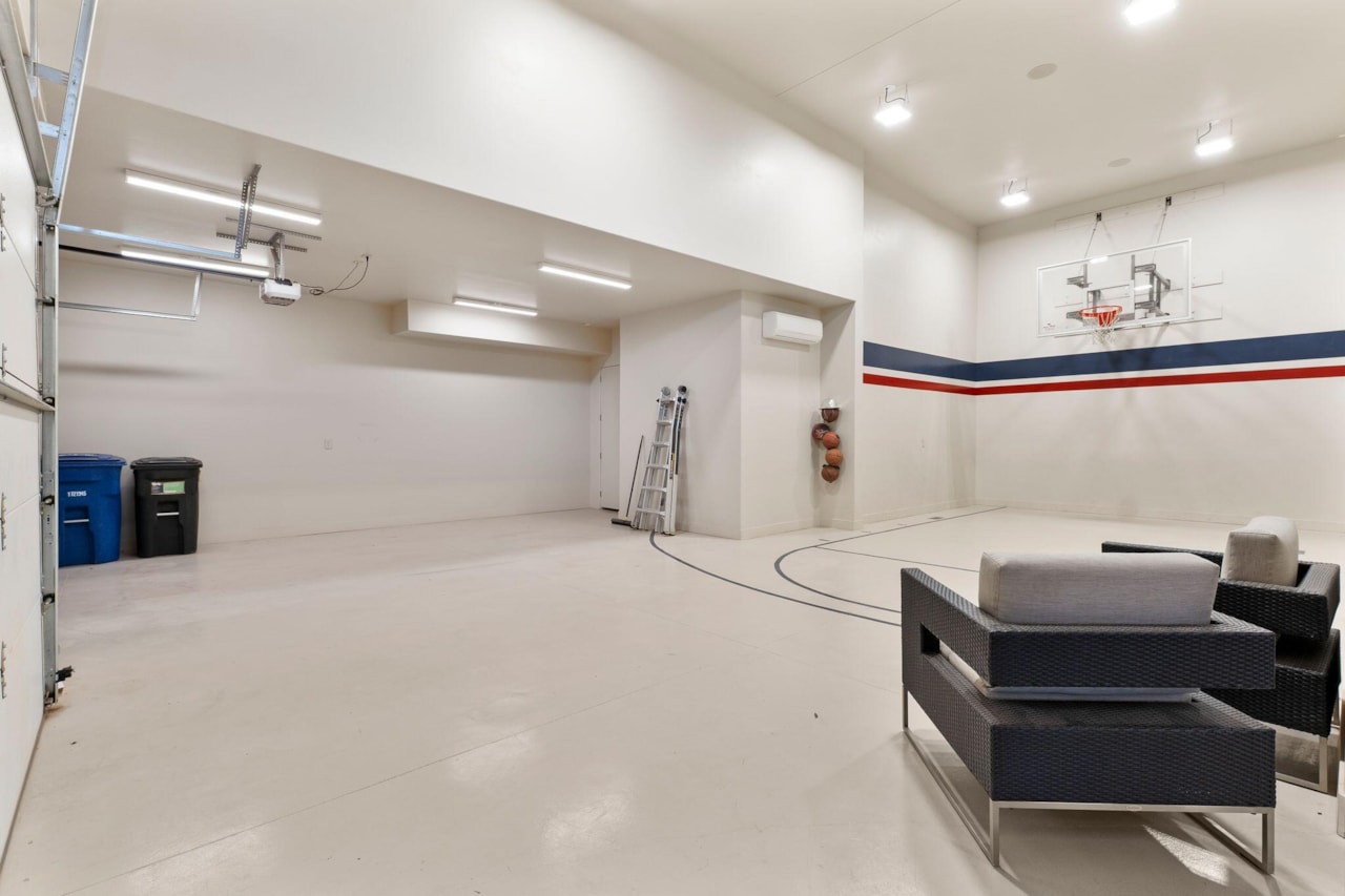 2378 N Tacheene DR St George, UT 84770 home for sale, MLS#25-263018 - Erika Rogers Photo 78