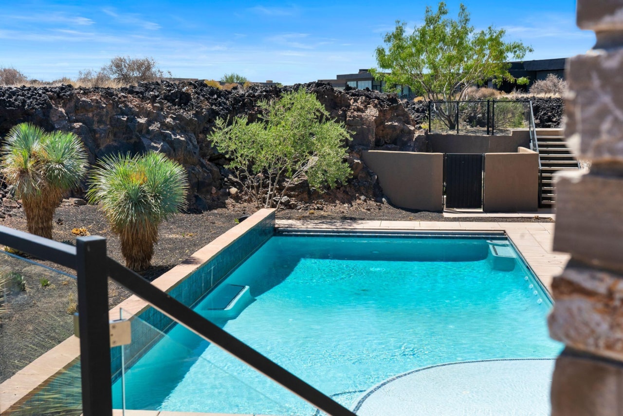 2378 N Tacheene DR St George, UT 84770 home for sale, MLS#25-263018 - Erika Rogers Photo 89