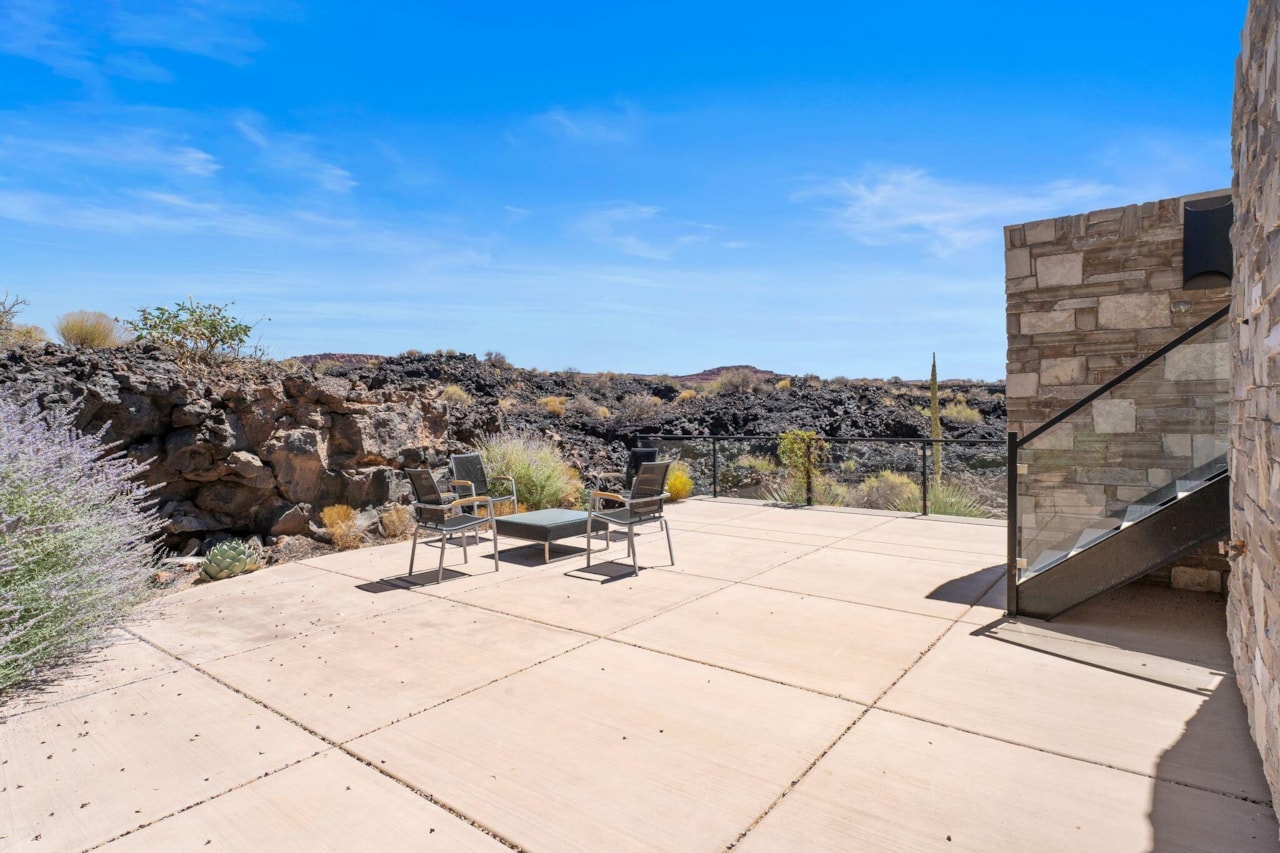 2378 N Tacheene DR St George, UT 84770 home for sale, MLS#25-263018 - Erika Rogers Photo 97