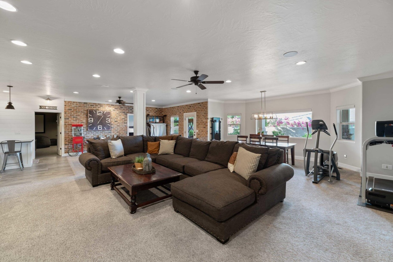 1557 Stone Cliff DR St George, UT 84790 home for sale, MLS#25-263025 - Erika Rogers Photo 35