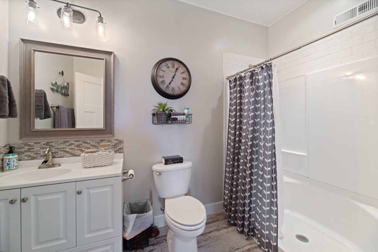 1557 Stone Cliff DR St George, UT 84790 home for sale, MLS#25-263025 - Erika Rogers Photo 41