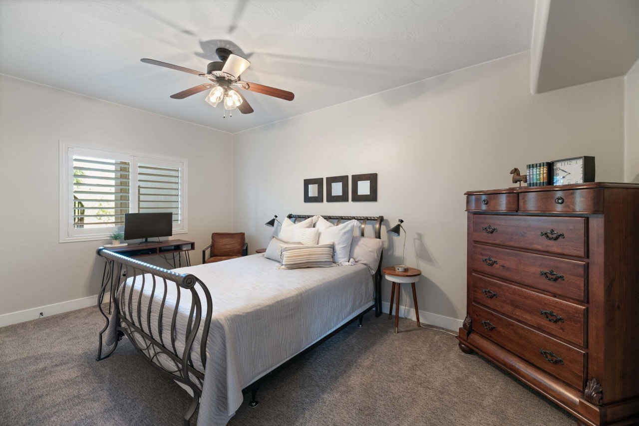 1557 Stone Cliff DR St George, UT 84790 home for sale, MLS#25-263025 - Erika Rogers Photo 46