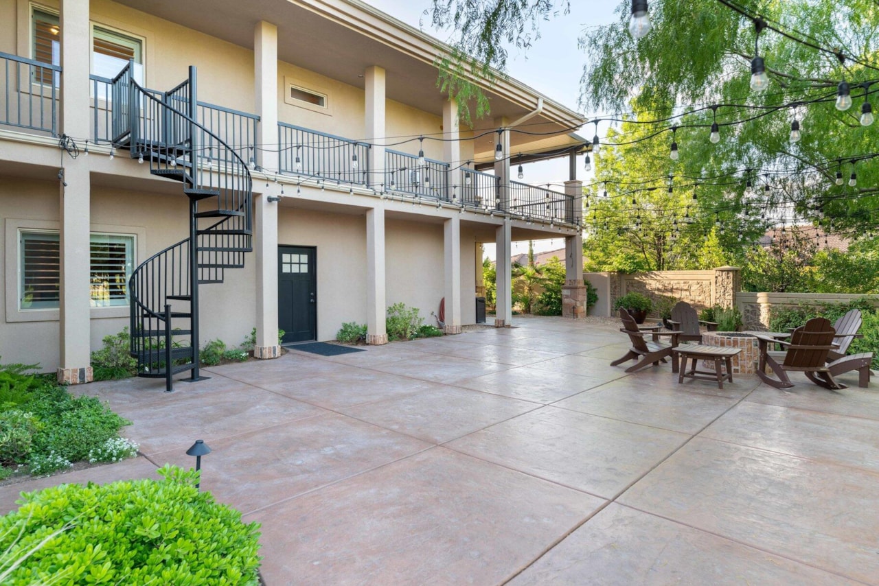 1557 Stone Cliff DR St George, UT 84790 home for sale, MLS#25-263025 - Erika Rogers Photo 49