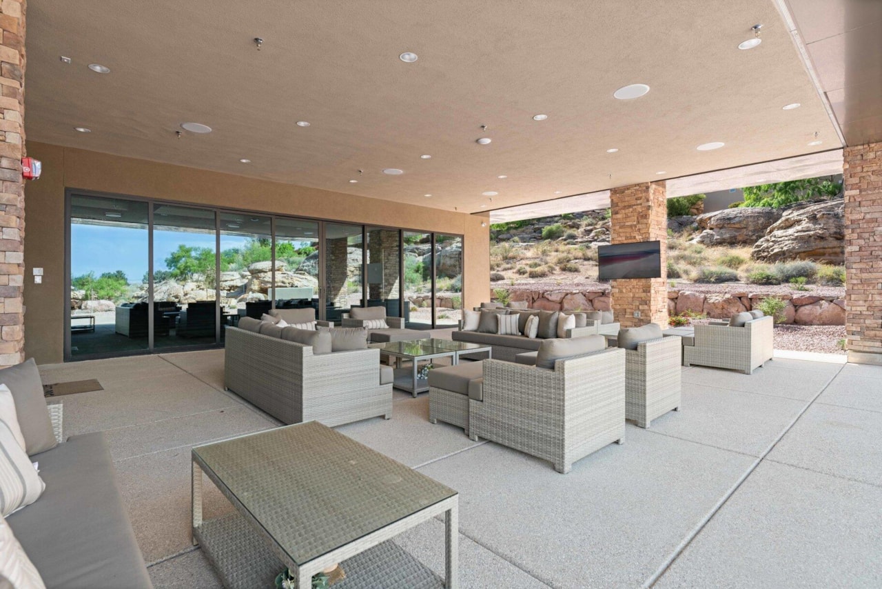 1557 Stone Cliff DR St George, UT 84790 home for sale, MLS#25-263025 - Erika Rogers Photo 58