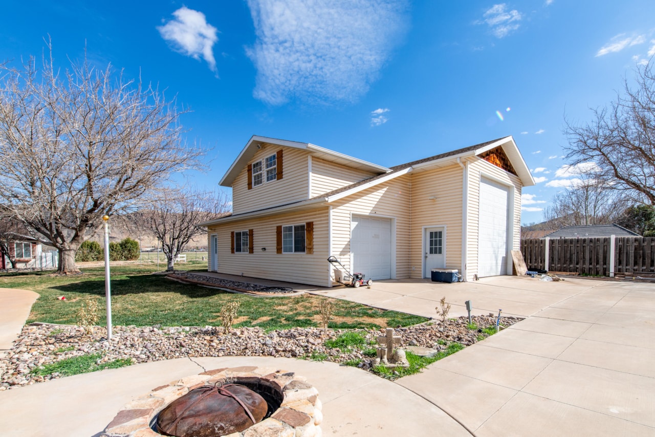 1027 S 920  W Hurricane, UT 84737 home for sale, MLS#25-259119 - Erika Rogers Photo 52