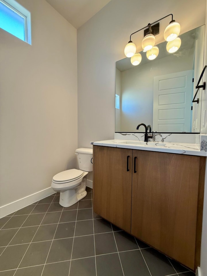 422 W Lamond CIR Washington, UT 84780 home for sale, MLS#25-257905 - Erika Rogers Photo 11