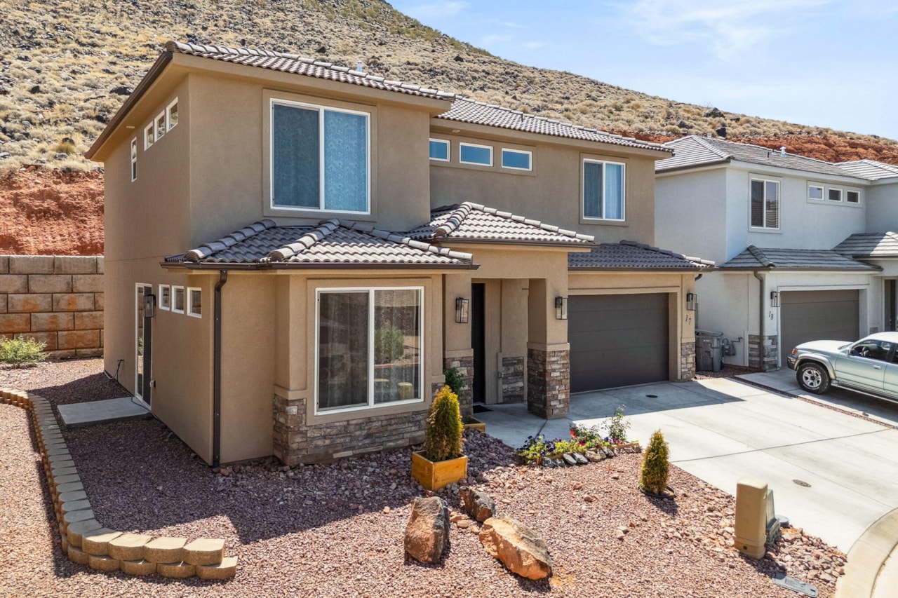 438 N Stone Mountain #17 St George, UT 84770 home for sale, MLS#25-263138 - Erika Rogers Photo 6