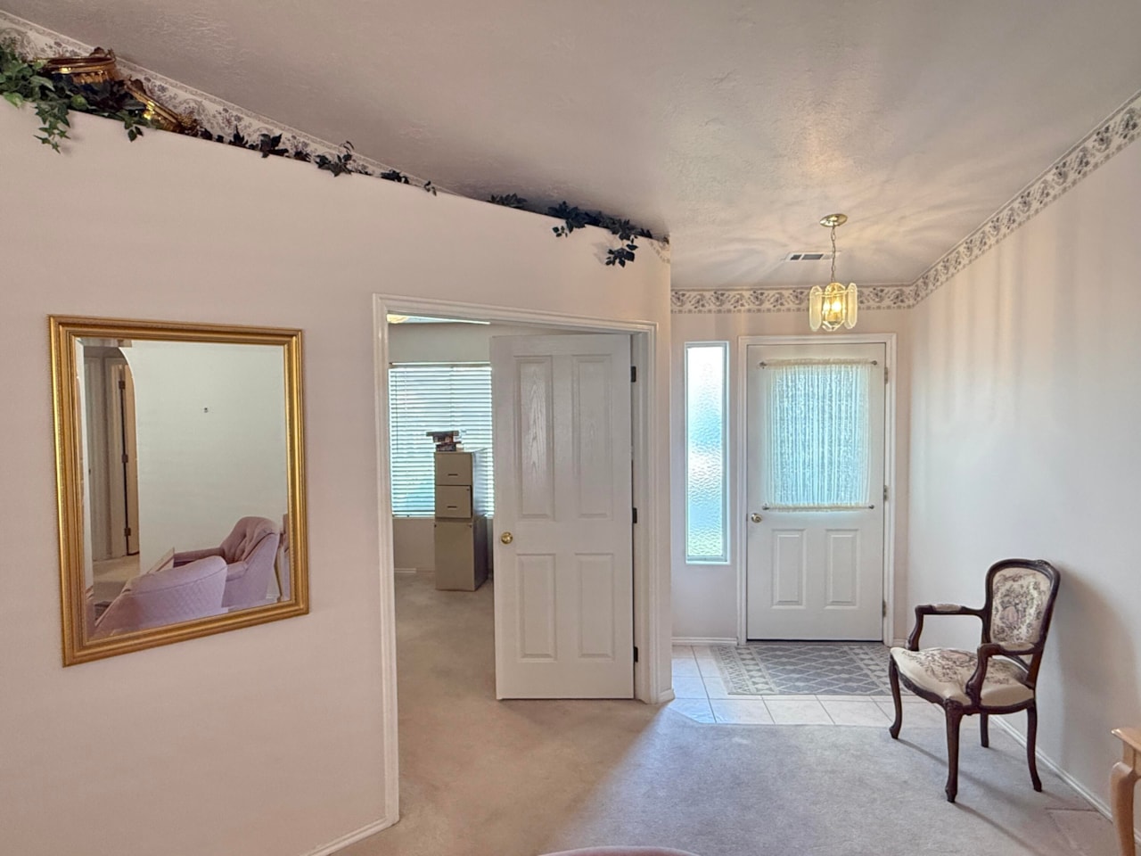 210 N Mall DR #86 St George, UT 84770 home for sale, MLS#25-263141 - Erika Rogers Photo 2