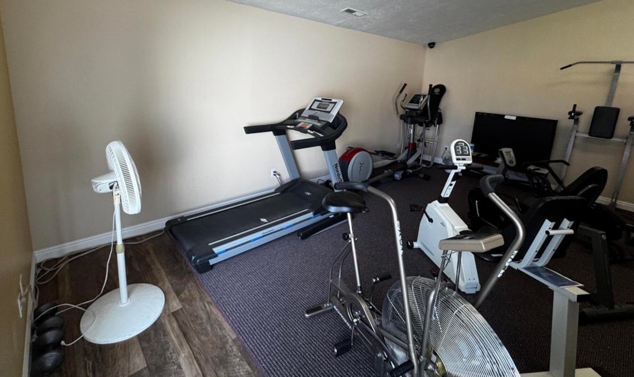 210 N Mall DR #86 St George, UT 84770 home for sale, MLS#25-263141 - Erika Rogers Photo 21