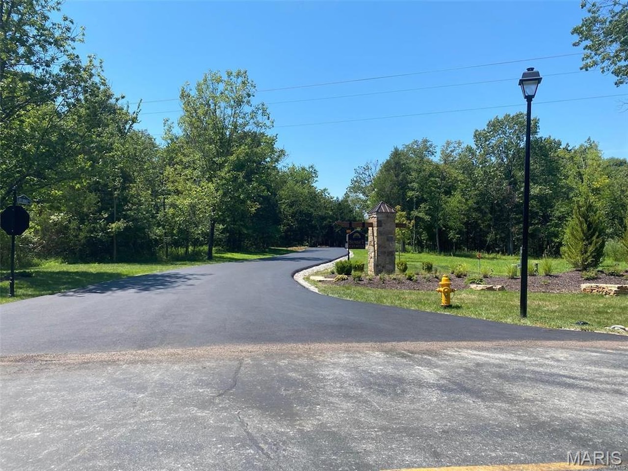 Missouri Wine Defiance Ridge Winery 5010 Lily Ridge Defiance, MO