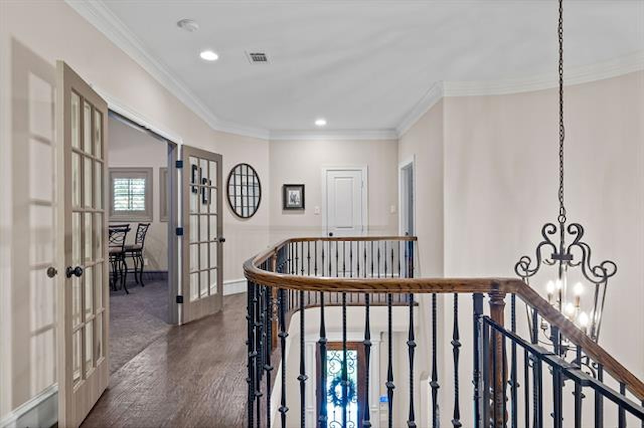 Greysq.com | Premier Real Estate Brokerage for Exceptional Properties Photo 17