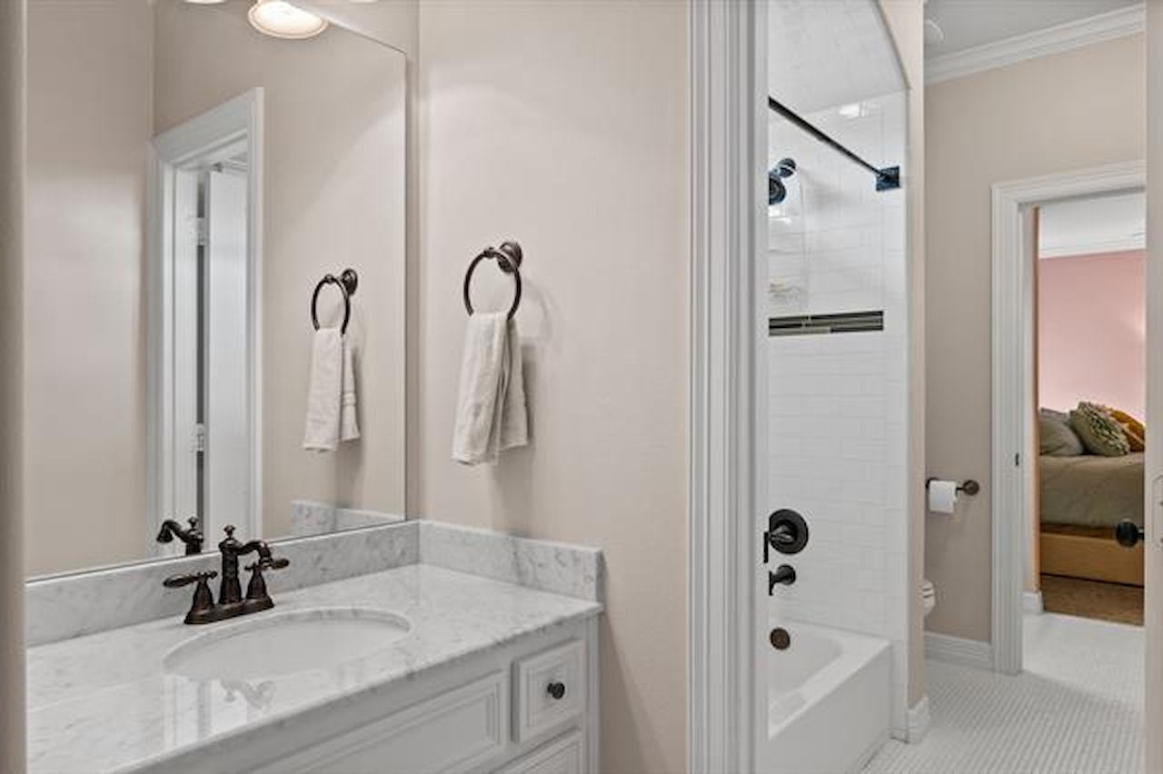 Greysq.com | Premier Real Estate Brokerage for Exceptional Properties Photo 20
